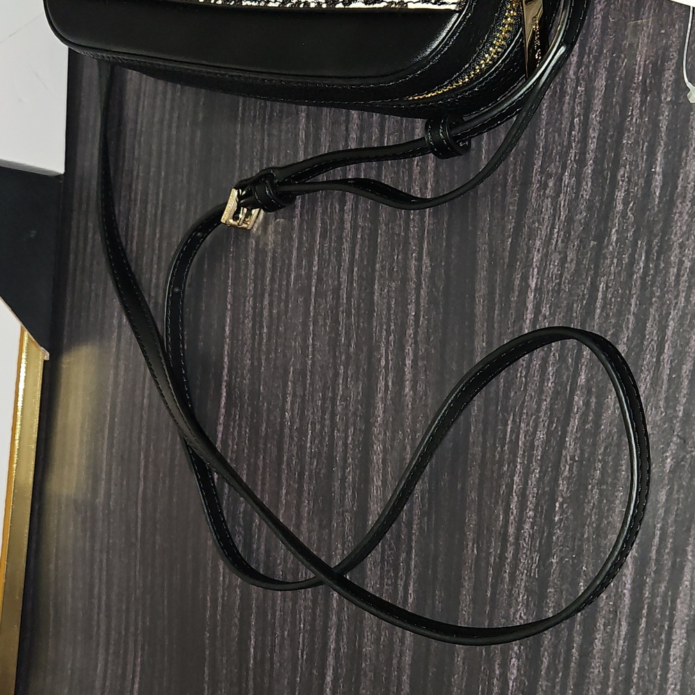 Michael Kors Black and White Zebra Print Crossbody Bag with Gold Chain - Picture 4 of 14